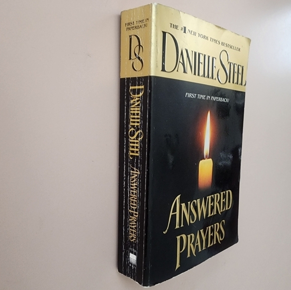 3 Danielle Steel Novels "Answered Prayers", "Going Home" and "Sisters" Paperback - Picture 5 of 10